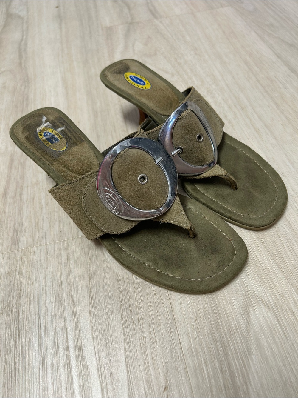 Dr. Scholl's Olive Green Suede Kitten Thong Heels Womens Size 6 Zodiac